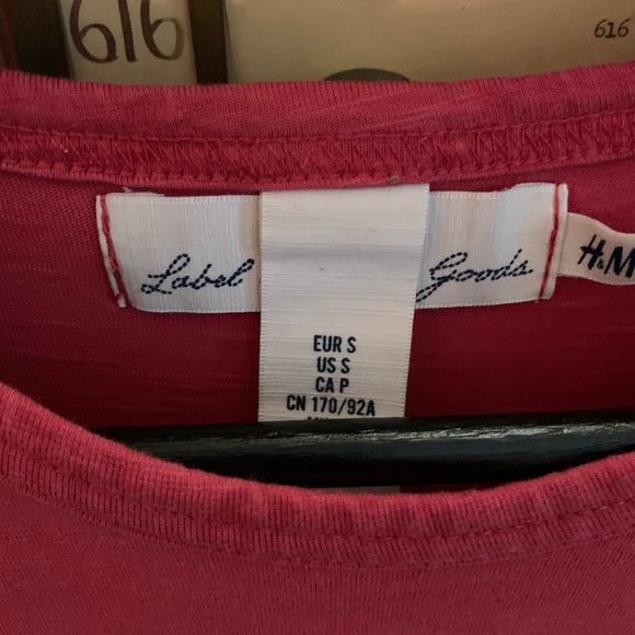 H&M - Picture 2 of 3